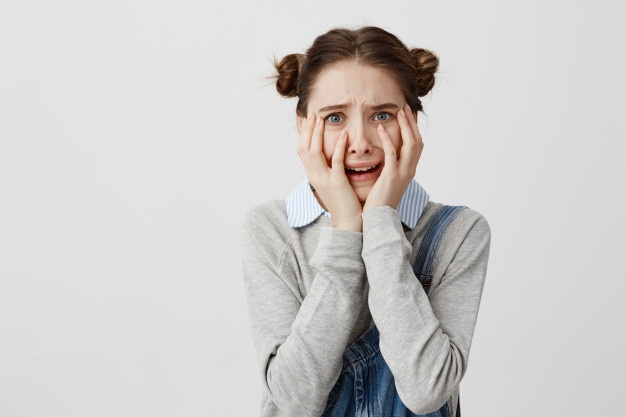 عوارض لیزر بدن برای دختران